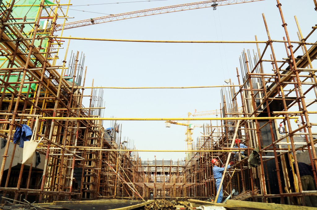 格式工厂施工现场支架子.jpg 格式工厂施工现场支架子.jpg