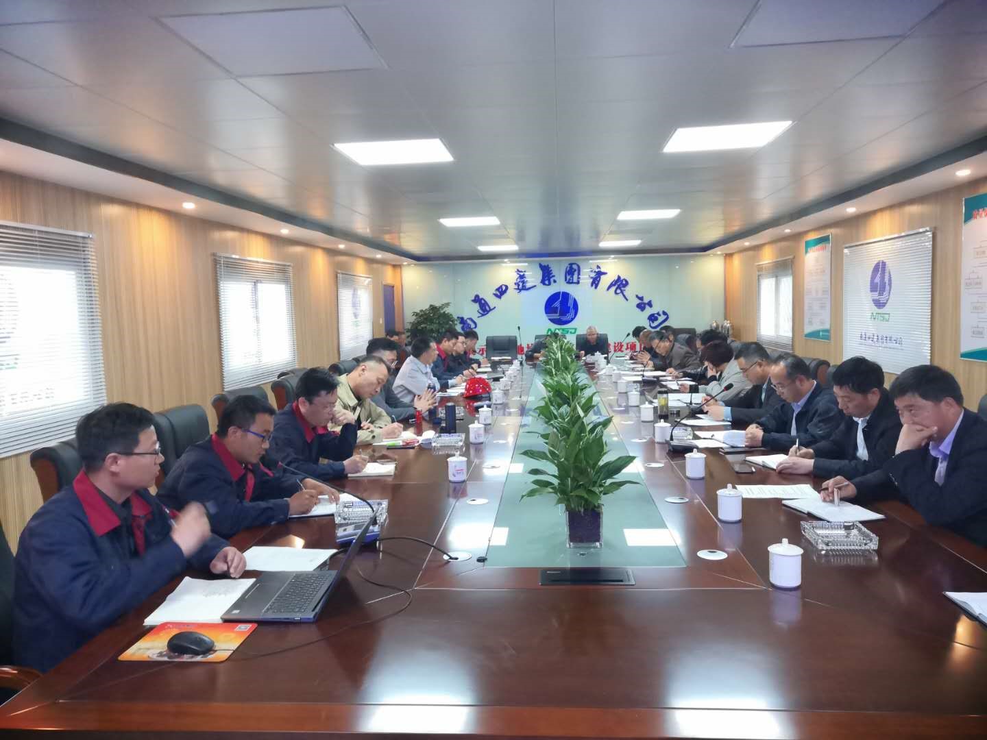 北地块第一次生产会1.jpg 北地块第一次生产会1.jpg